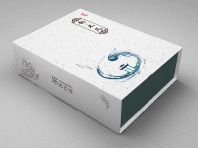 禮品盒廠家設計了一款，具有實用性和精美的茶葉包裝盒