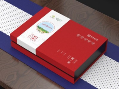 濟南紙盒廠家提醒，現在定制包裝盒，還能趕上春節銷售旺季的這班車！